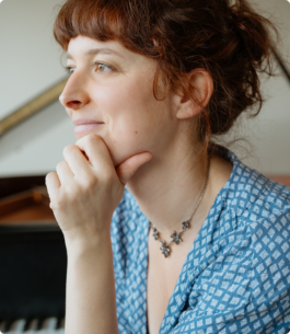 Pianistin für Hochzeiten Berlin / Brandenburg